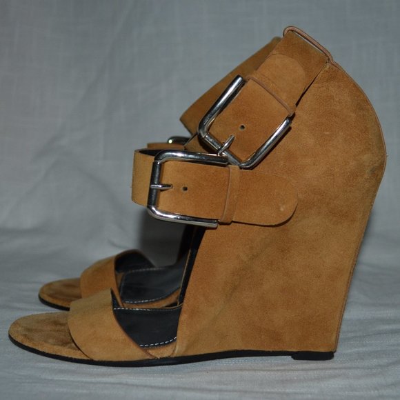 Sz 38 7.5 Premiata Brown Suede Ankle Strap Wedges 4.5" Heels - Picture 1 of 7